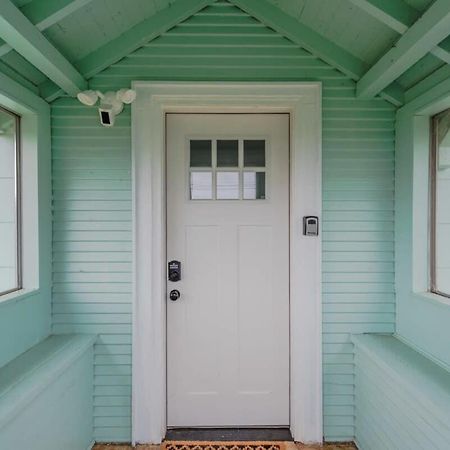 #Stayinmydistrict Coos Bay Cypress Cottage Exterior foto