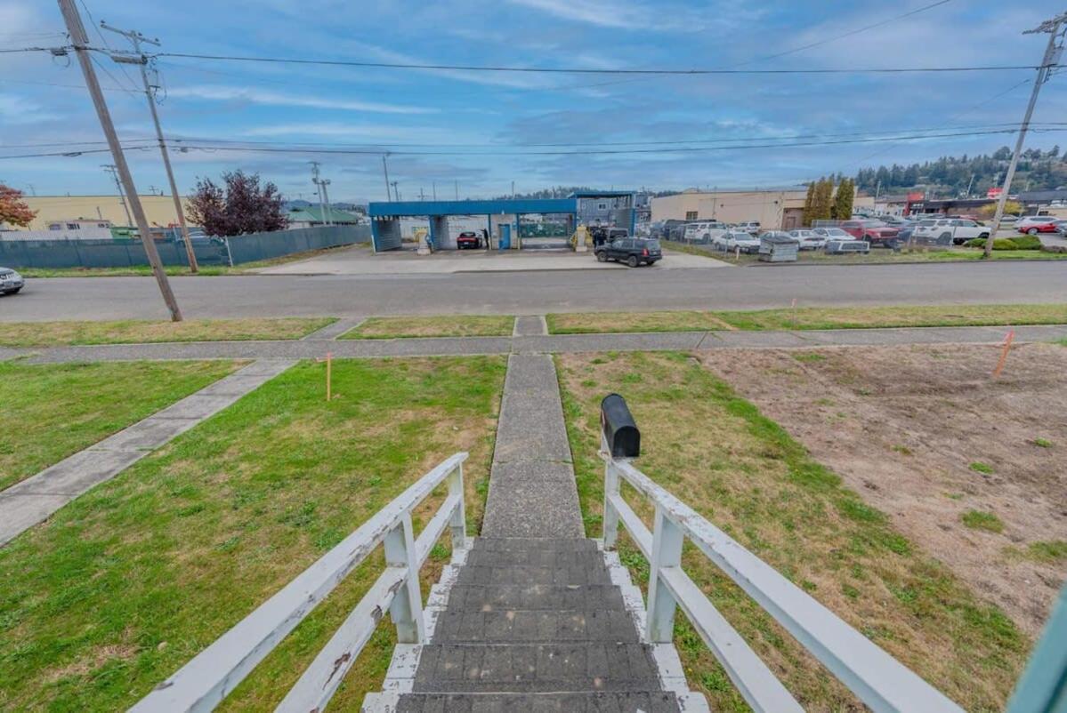 #Stayinmydistrict Coos Bay Cypress Cottage Exterior foto